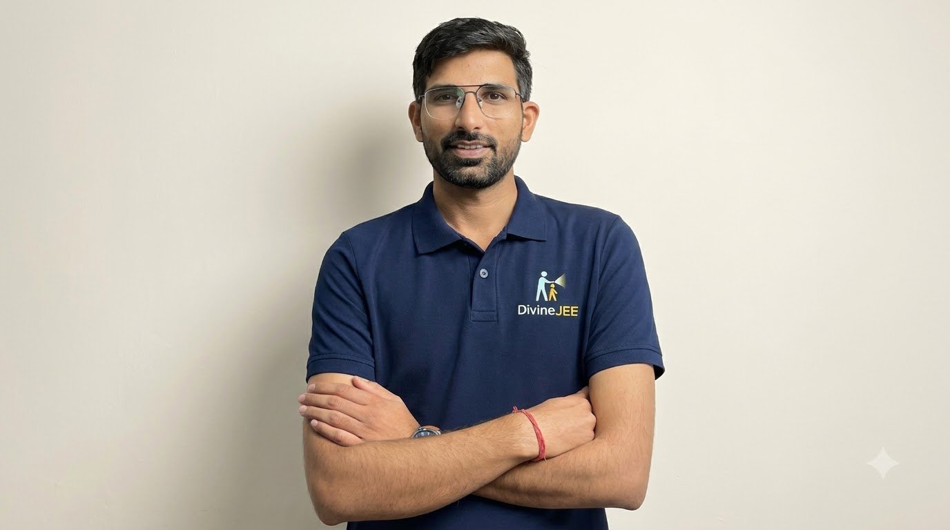 Faculty at Divine JEE